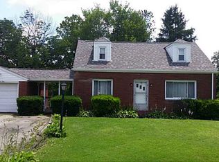 201 Maple Dr, Trafford, PA 15085