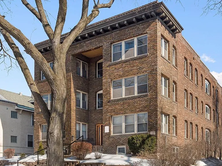 1917 Emerson — Photo 18