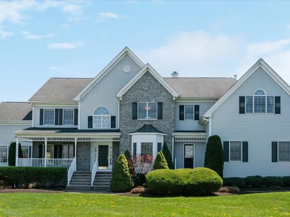 1 Dairy Farm Ln, Lambertville, NJ 08530