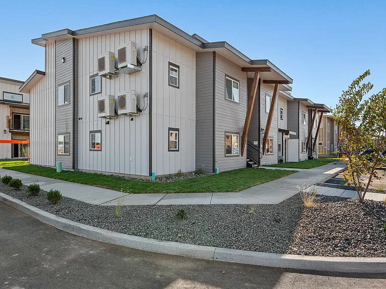 Skyview Heights — Photo 25