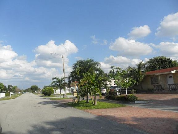 4th image of 5361 NW 180th Ter