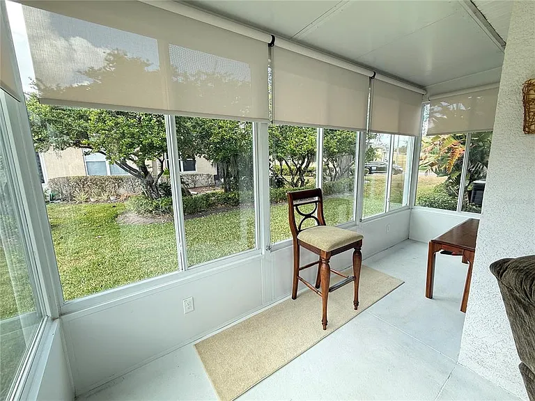 2052 Inverness Greens Dr — Photo 28