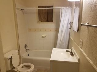 325 8th St, Alamosa, CO 81101