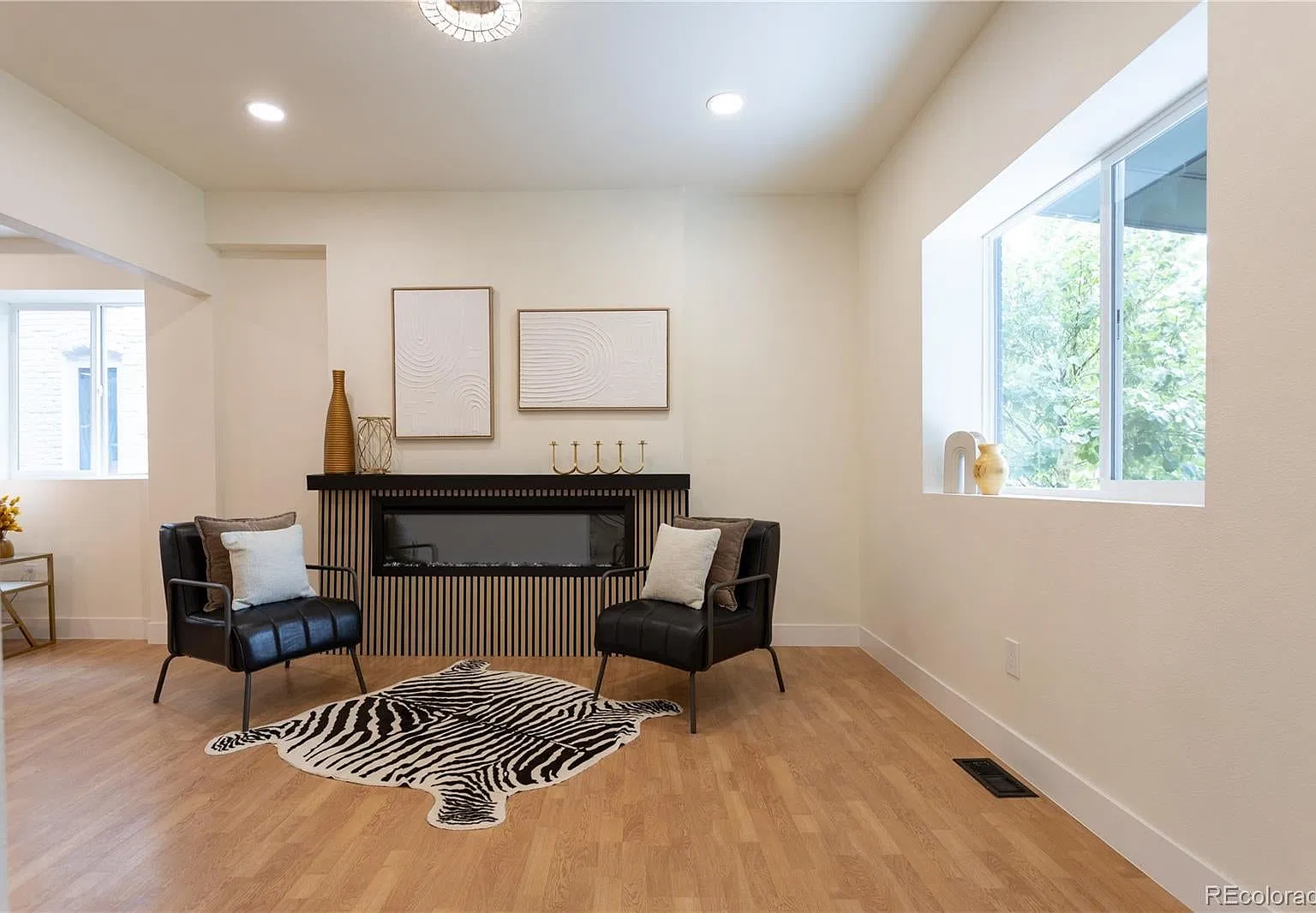 4 bed, 3.5 bath, 2231 sqft, $4,250 — Photo 3