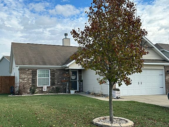 2nd image of 623 Melrose Ct