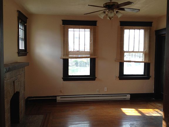 2nd image of 808 Pedretti Ave #1
