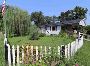 421 E 3rd St, Augusta, KY 41002