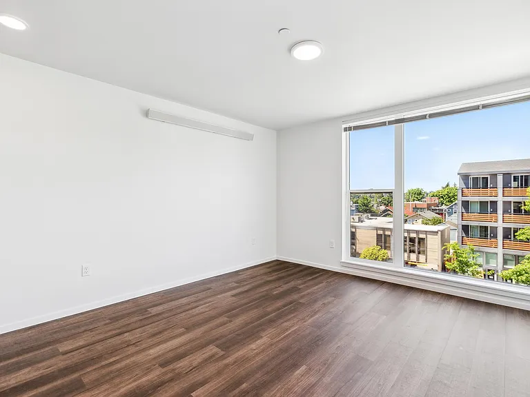 Eclipse Fremont Apartments — Photo 12
