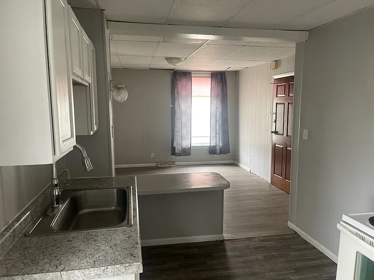 901 W Beardsley Ave #A — Photo 7