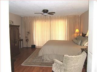 4th image of 887 Boulder Dr