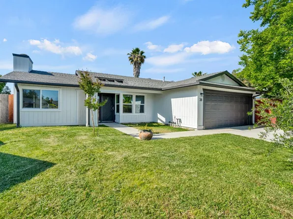 38 Mountainwood Ct, Sacramento, CA 95823