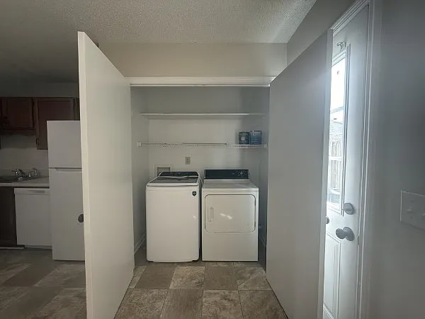 330 Audrea Ln #6 — Photo 4