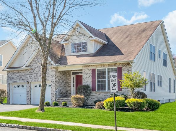 217 Bradwick Way, Marlboro, NJ 07746
