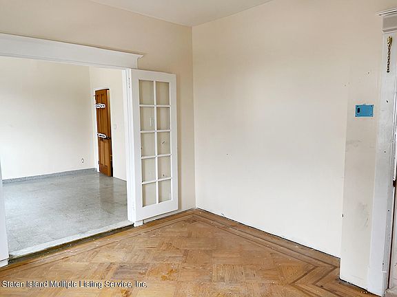 3rd image of 28 Jackson Ave