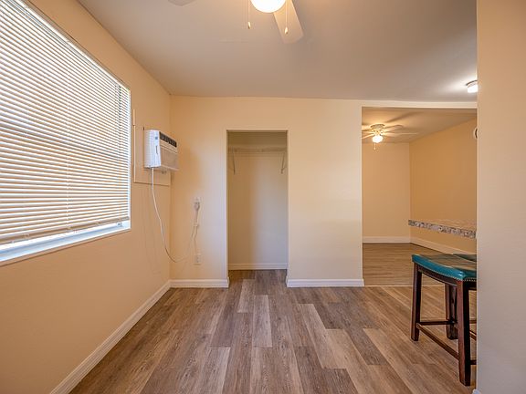 3rd image of 8340 Roosevelt St #B