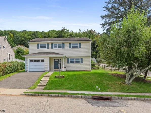 492 Herrick Dr, Rockaway Twp., NJ 07801