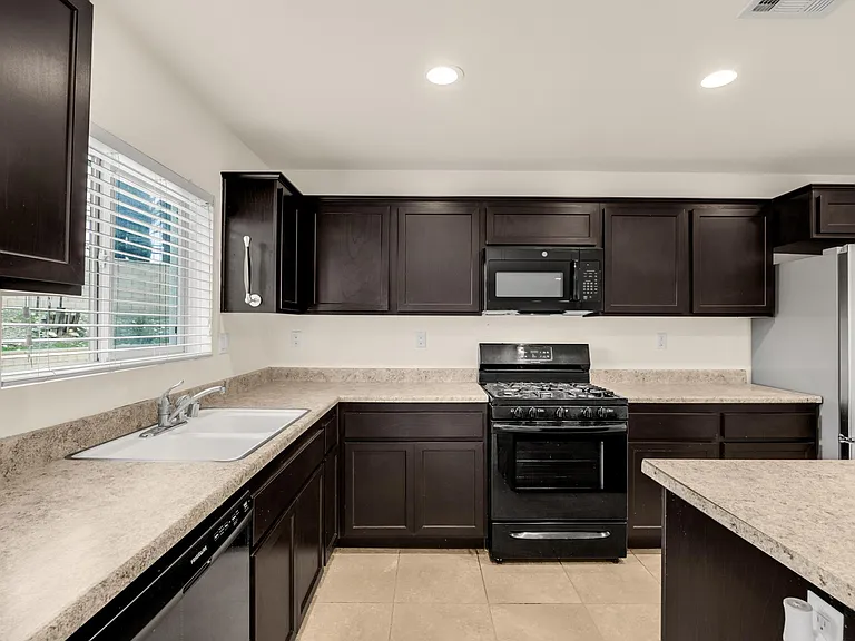 6922 Sunbeam Way — Photo 14