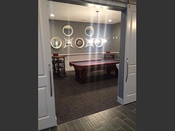 3rd image of 781 Redwood Ln #8wmawzcpx