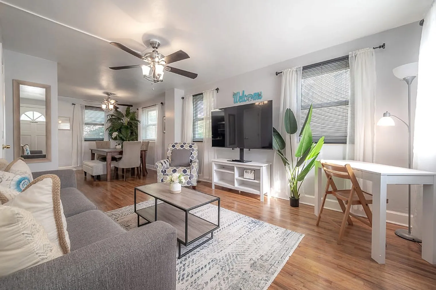 2 bed, 1.0 bath, $3,615 — Photo 2