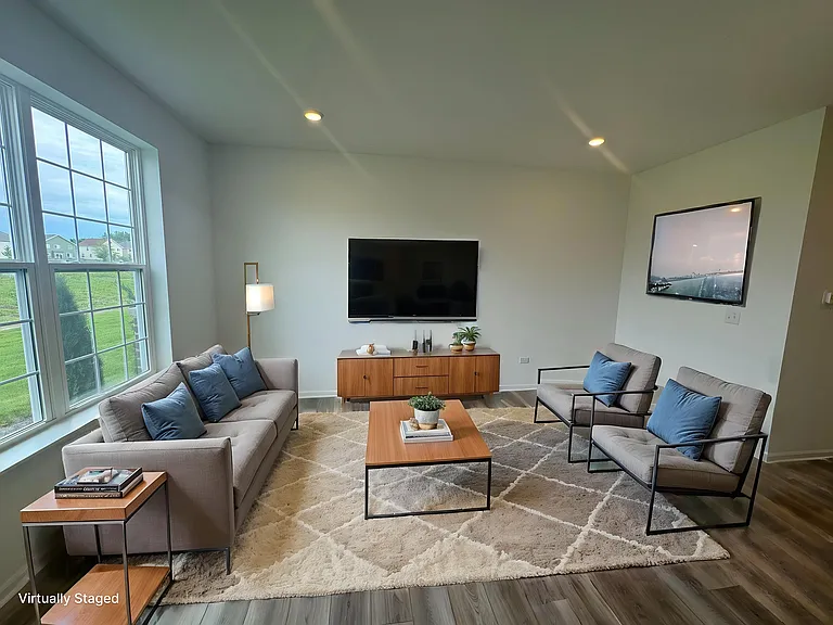 7725 Nightshade Ln — Photo 7