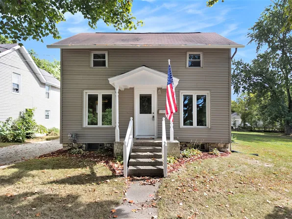 317 S Kalamazoo Ave, Marshall, MI 49068