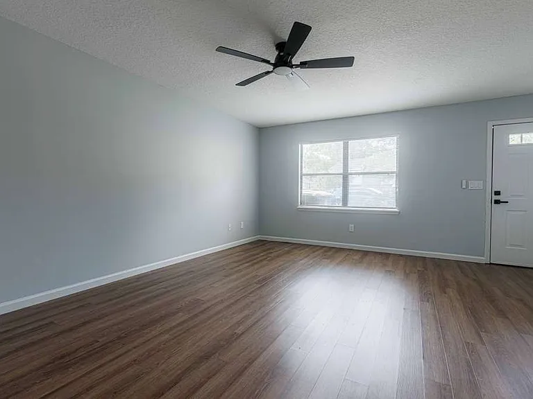 9305 Genna Trace Trl — Photo 4