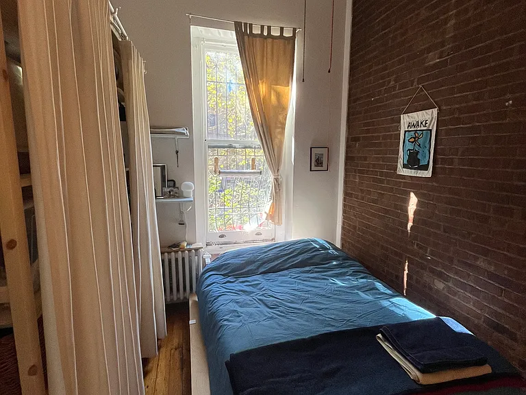 111 Saint Johns Pl #3 — Photo 5