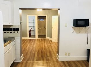 2054 W 18th Pl APT 1R, Chicago, IL 60608