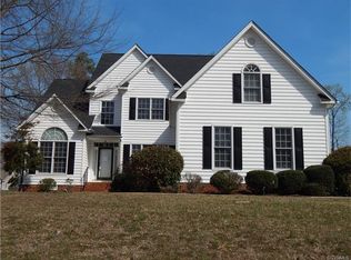 810 Club Ridge Ter, Chester, VA 23836