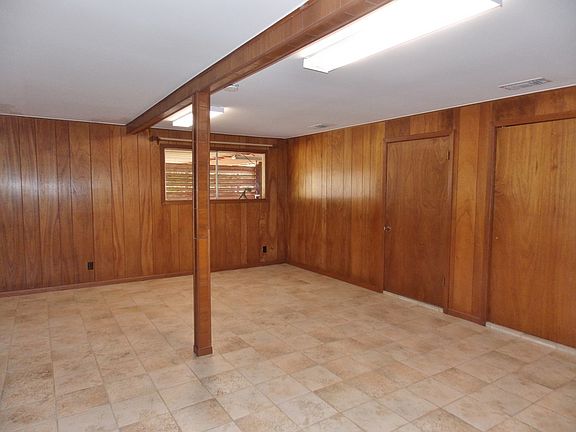 5th image of 120 Hilltop Dr