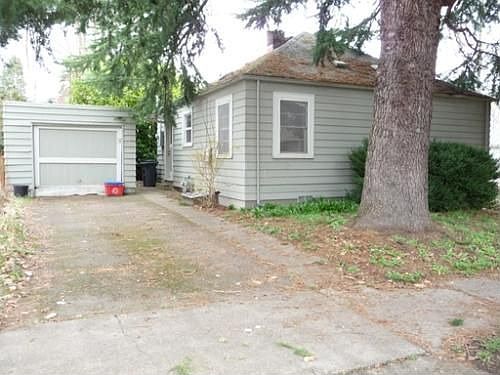 2nd image of 504 NW 30th St