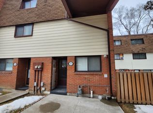 180 Mississauga Valley Blvd #137, Mississauga, ON L5A3M2