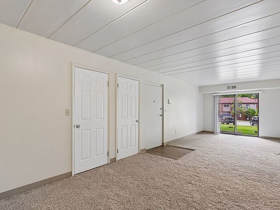 3rd image of 1003 Smokey Wood Dr #321