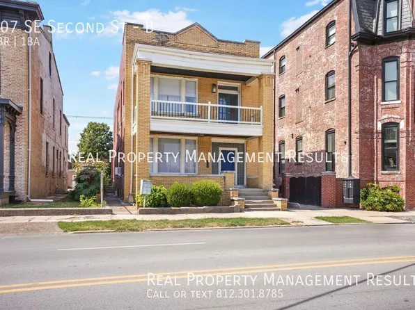 307 SE 2nd St APT B, Evansville, IN 47713