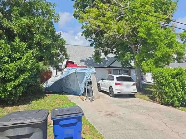 17160 Phlox Dr, Fort Myers, FL 33967
