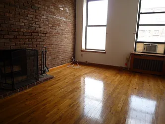 Rented by New Yorker Realty