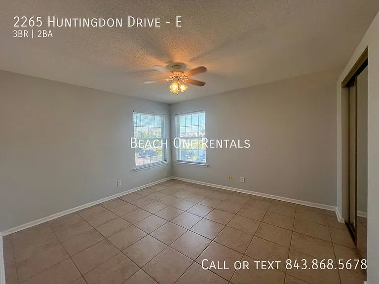 2265 Huntingdon Dr #E — Photo 13
