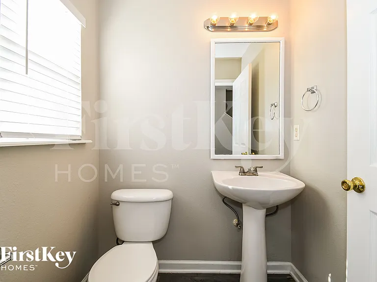 2163 Fresco Dr — Photo 13