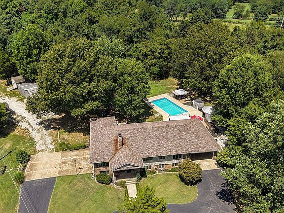 2nd image of 5455 S Farm Road 137