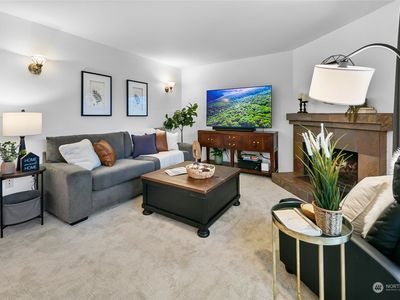 18200 73rd Avenue NE #B104, Kenmore, WA, 98028