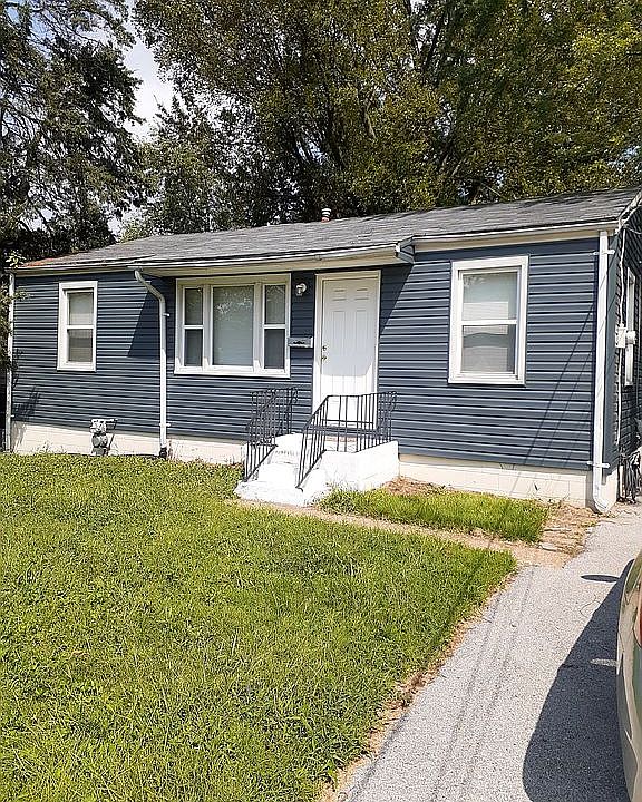 1st image of 9919 Carlyle Ave