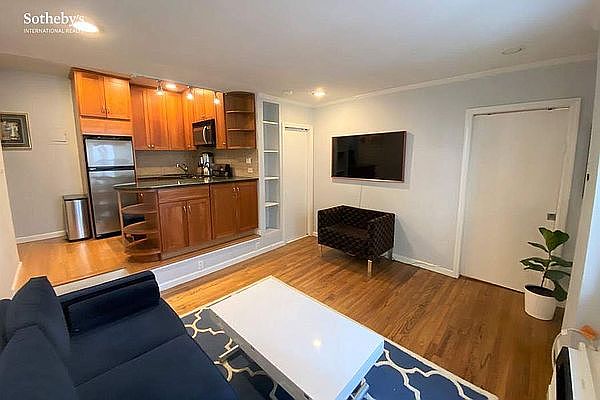 1st image of 131 W 85th St APT 4A