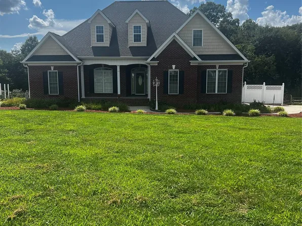 4209 Cheshire Glen Dr, Monroe, NC 28110