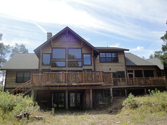 3rd image of 196 Algonquin Dr