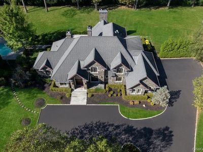 11 Victorian Lane, Brookville, NY, 11545