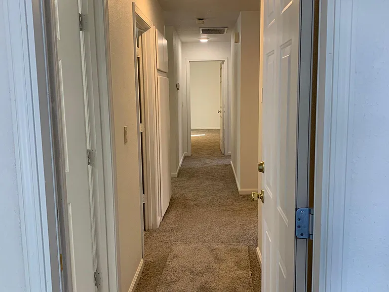 3109 Joellen Ct — Photo 10