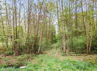 8954 Field Rd, Algonac, MI 48001