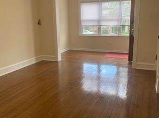 6661 W Albion Ave #1, Chicago, IL