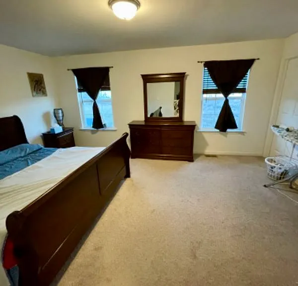 Master bed room
