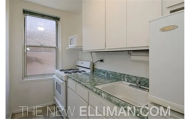 Sold by Douglas Elliman | media 4